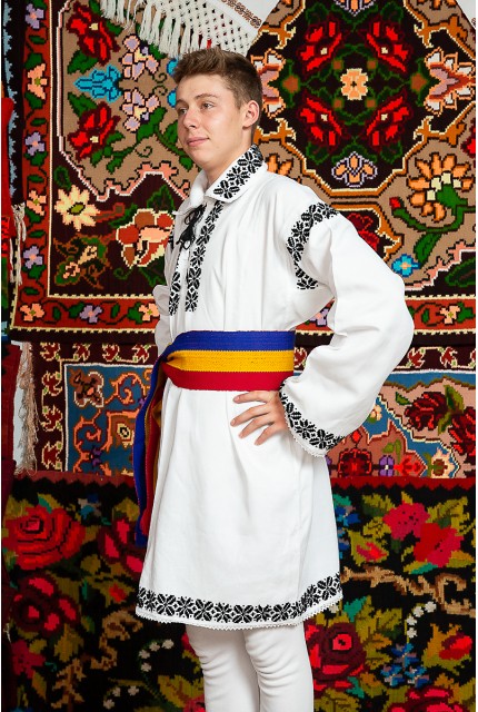 Costum popular barbat - Adrian