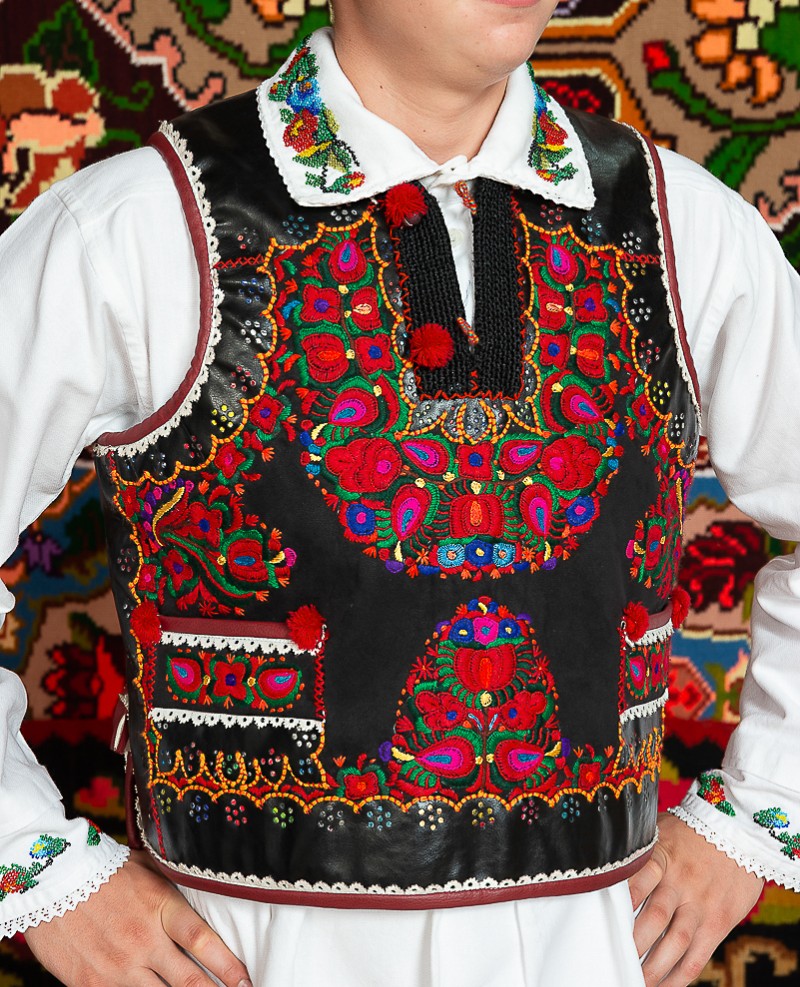 Costum popular barbat - George