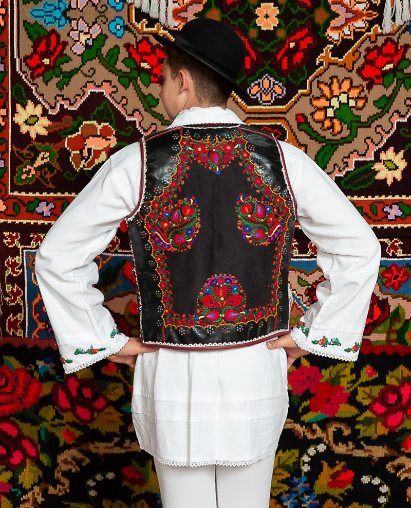 Costum popular barbat - George