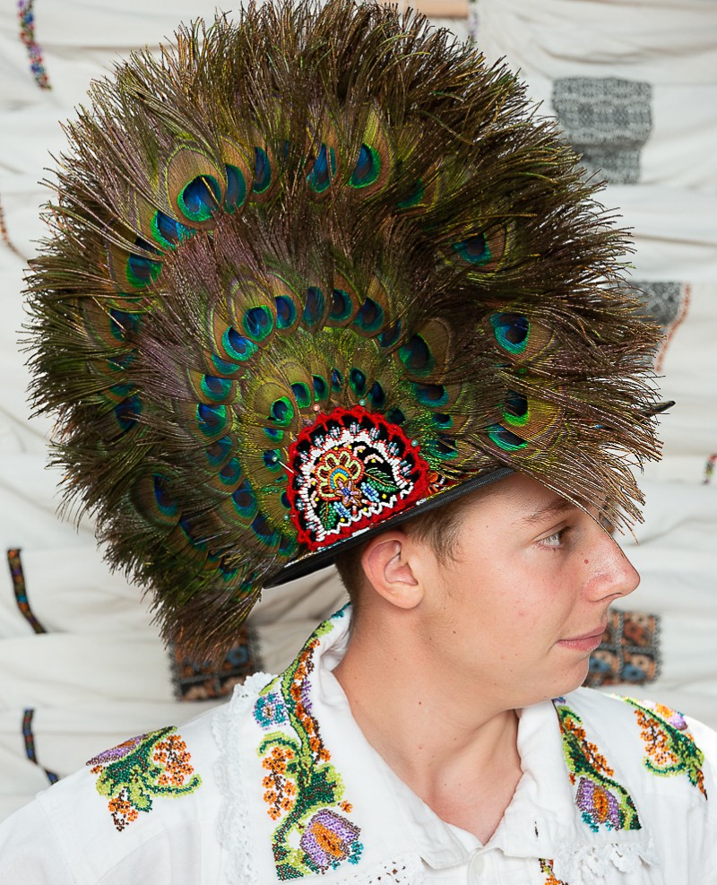 Costum popular barbat Salauta cu margele 