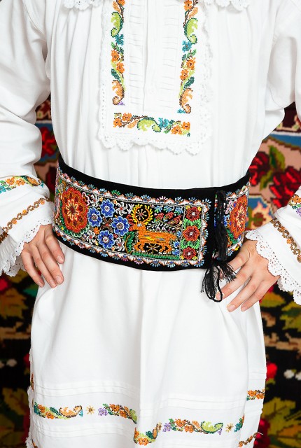 Costum popular barbat Salauta cu margele - 3