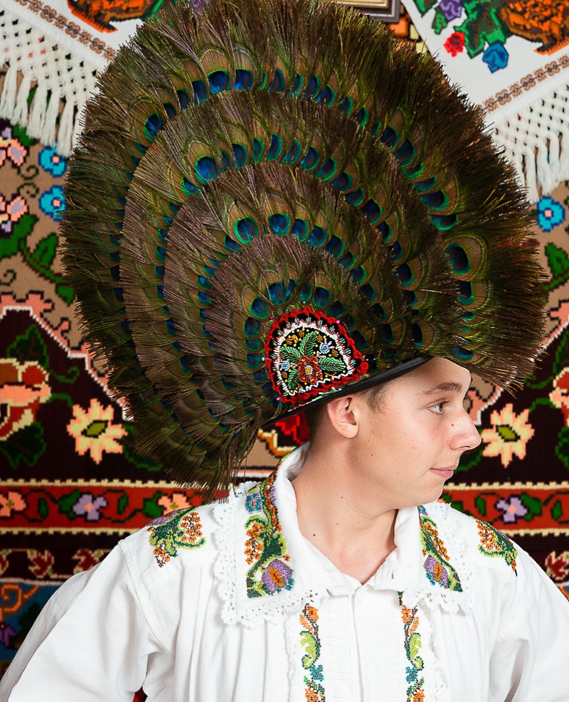 Costum popular barbat Salauta cu margele - 3