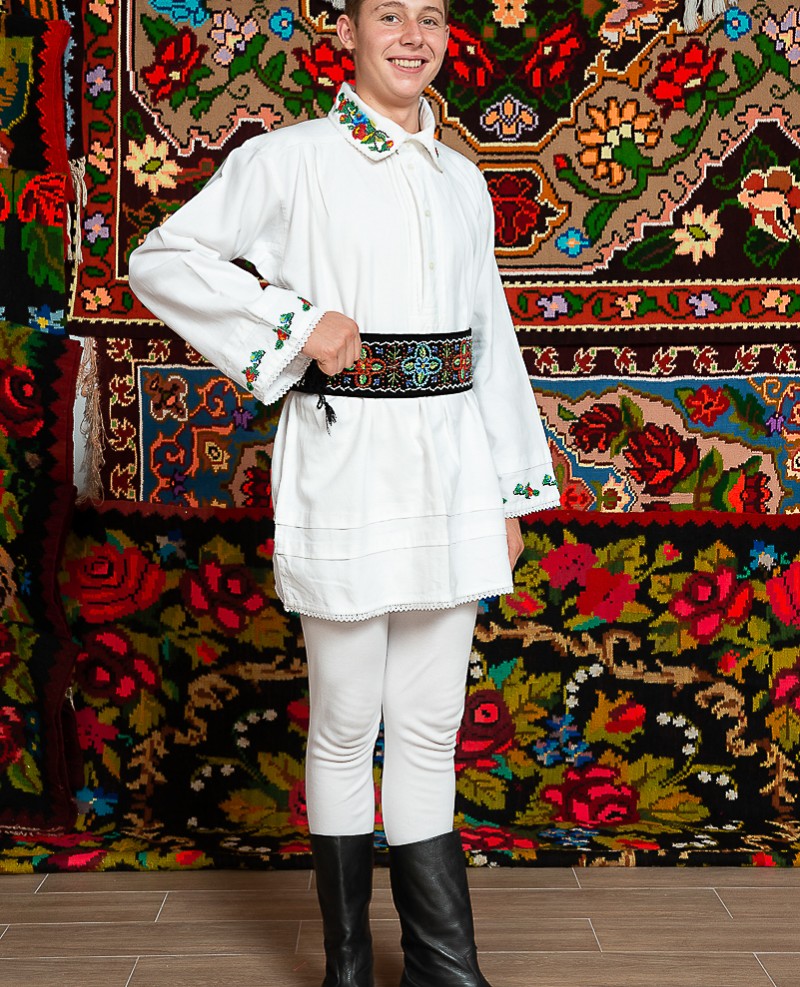 Costum popular barbat Somes cu margele - Ilva 2