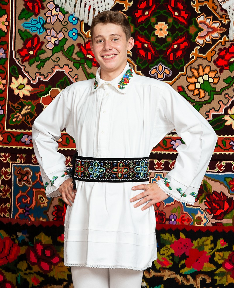 Costum popular barbat Somes cu margele - Ilva 2