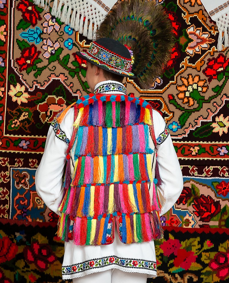 Costum popular barbat Somes cu pieptar cu ciucuri