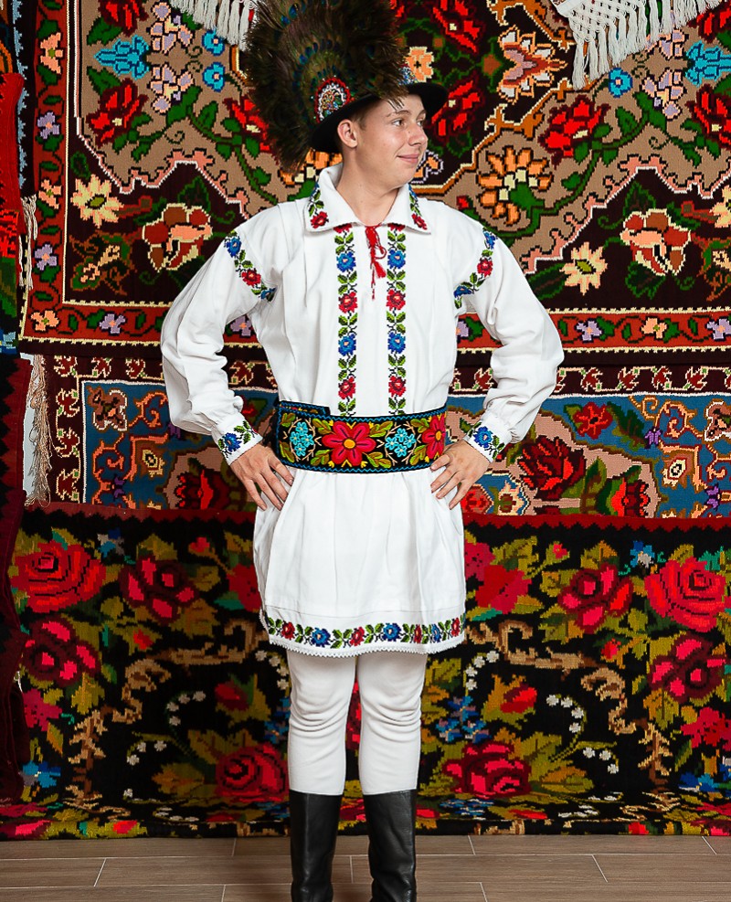 Costum popular barbat Somes ruja mare