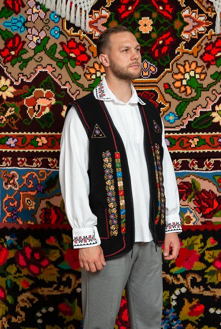 Vesta barbat Dobrogea de Nord 