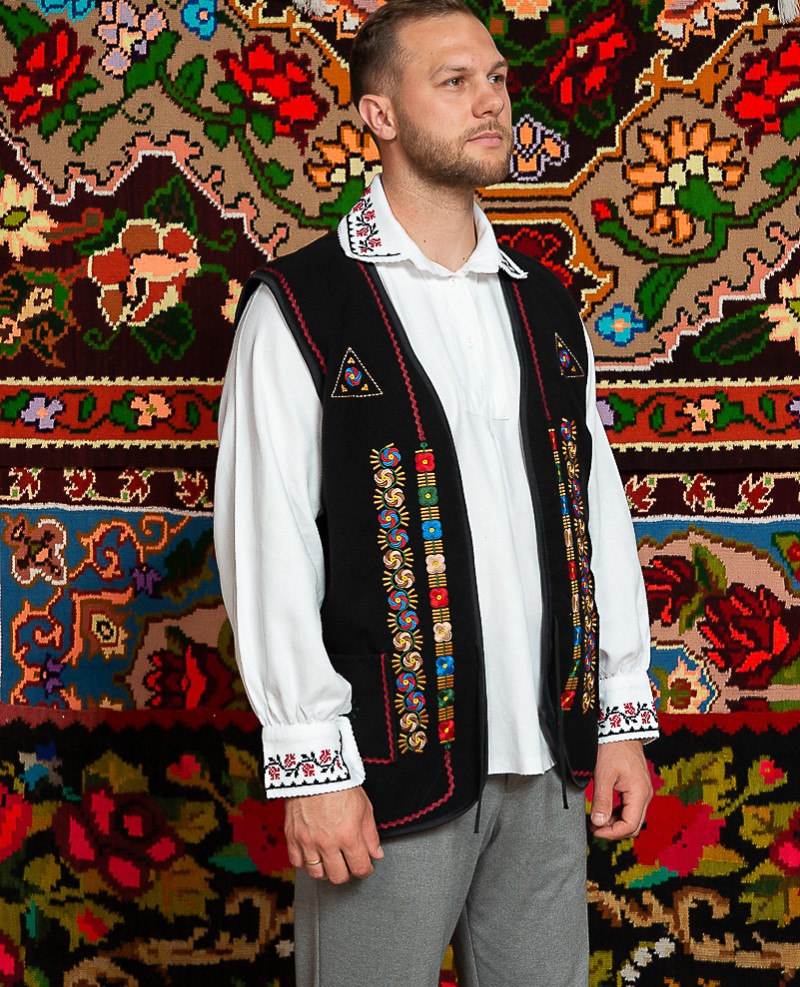 Vesta barbat Dobrogea de Nord 