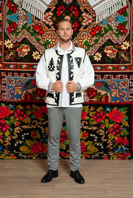 Vesta barbat Dobrogea - Ovidiu