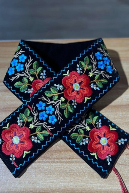 Brau lat bărbătesc cu motive florale lat 12 cm , lungime 110 cm