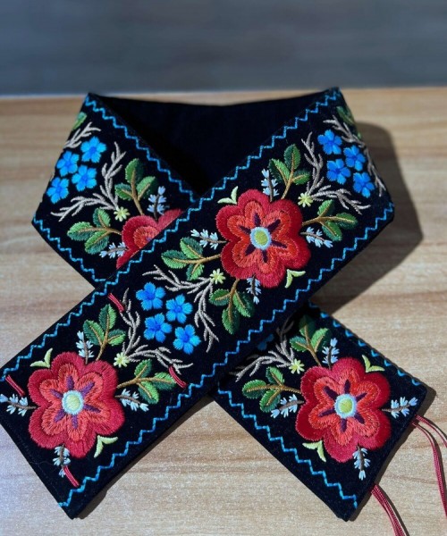 Brau lat bărbătesc cu motive florale lat 12 cm , lungime 110 cm Brau lat bărbătesc cu motive florale lat 12 cm , lungime 110 cm