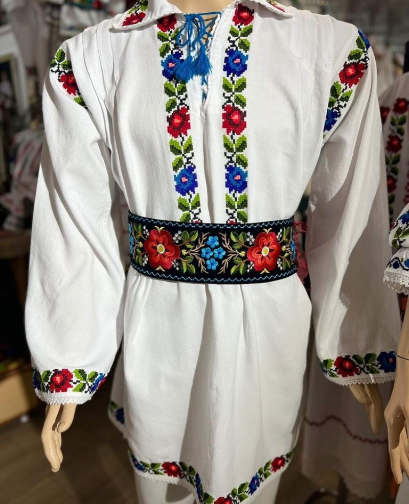 Brau lat bărbătesc cu motive florale lat 12 cm , lungime 110 cm