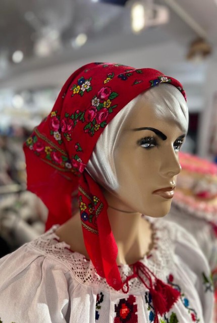 Batic/ Naframa  cu motive florale