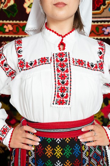 Costum popular femeie – Andreea