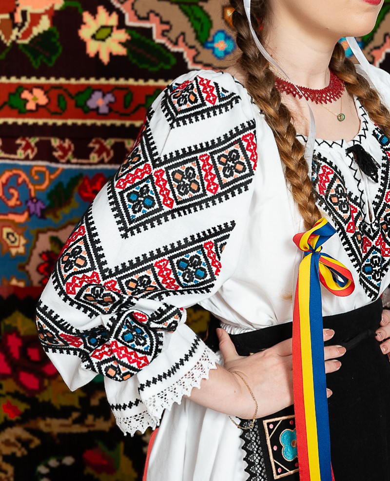 Costum popular femeie Banat - Roxana