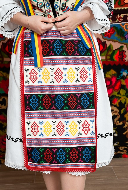 Costum popular femeie Banat - Roxana