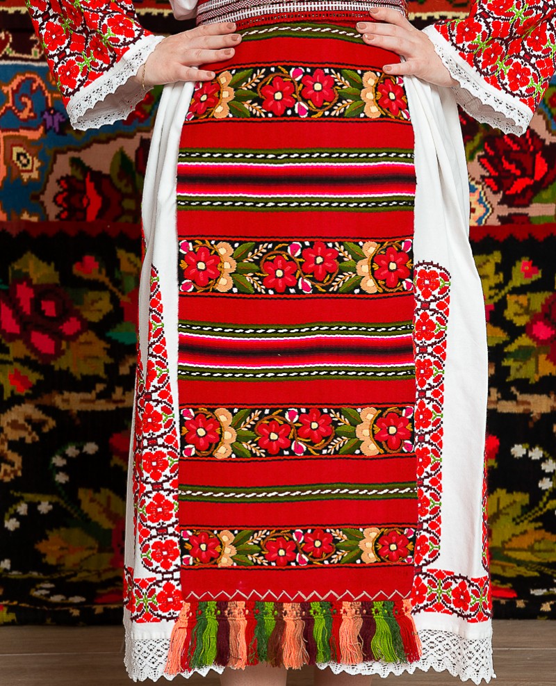 Costum popular femeie - Claudia