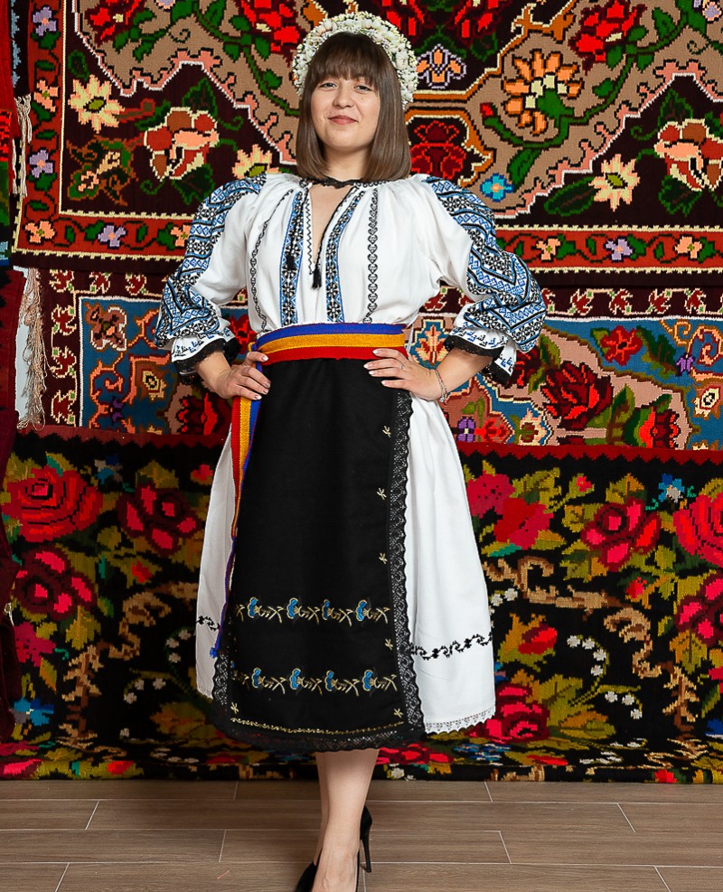 Costum popular femeie - Cornelia