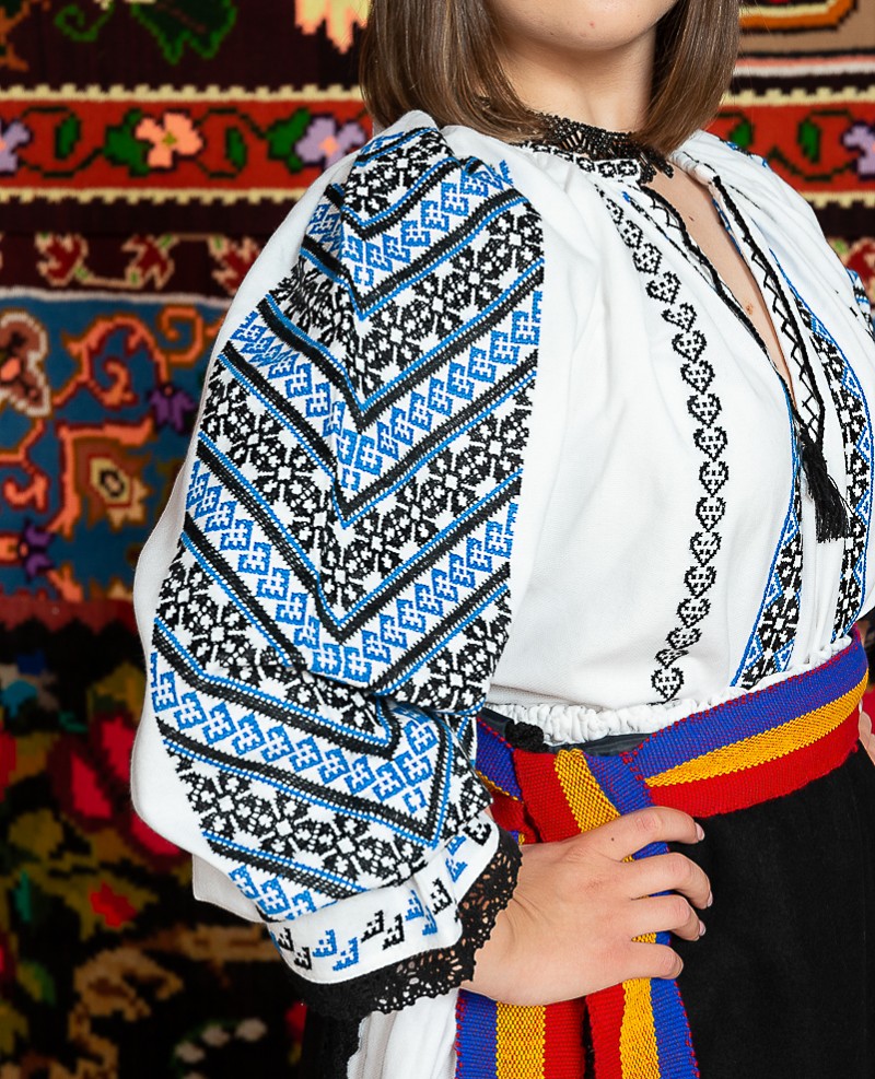 Costum popular femeie - Cornelia