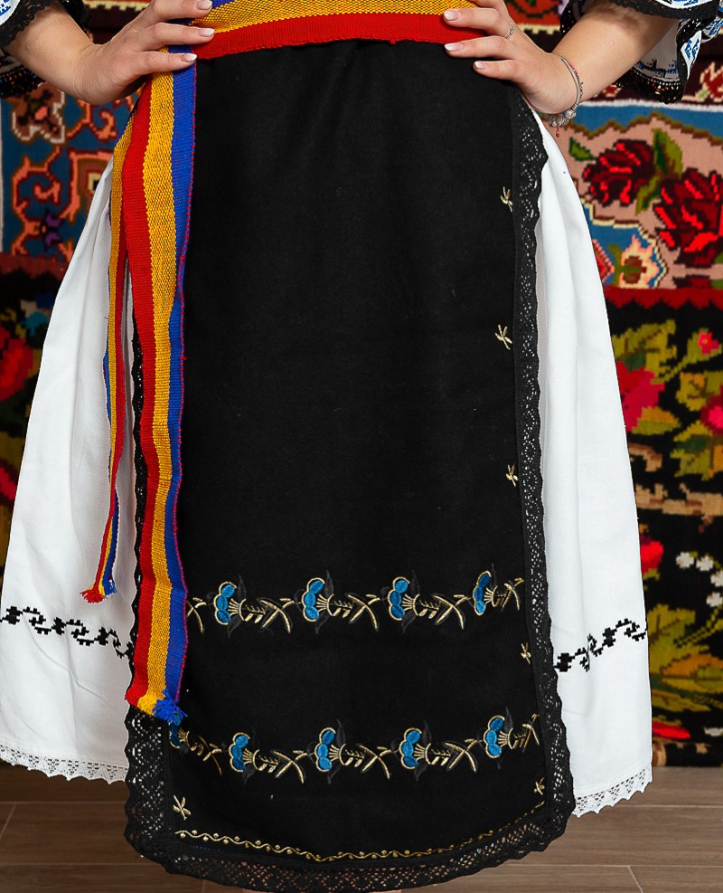 Costum popular femeie - Cornelia