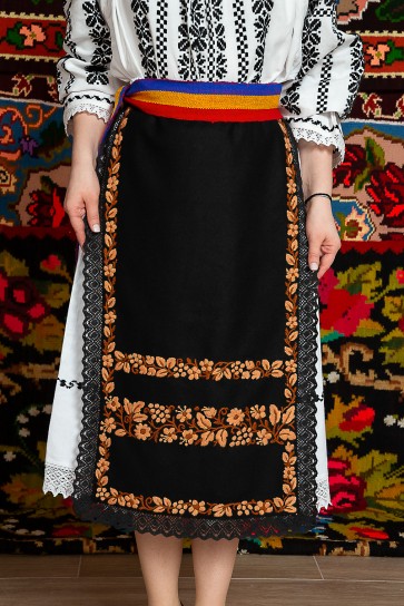 Costum popular femeie Cununa Transilvana