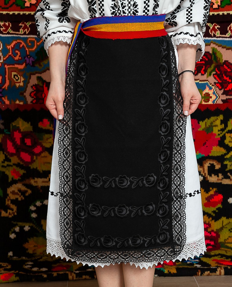 Costum popular femeie Cununa Transilvana