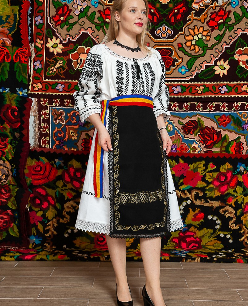 Costum popular femeie Cununa Transilvana