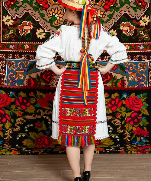 Costum popular femeie - Garofita