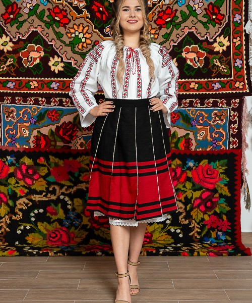 Costum popular femeie – Iulia