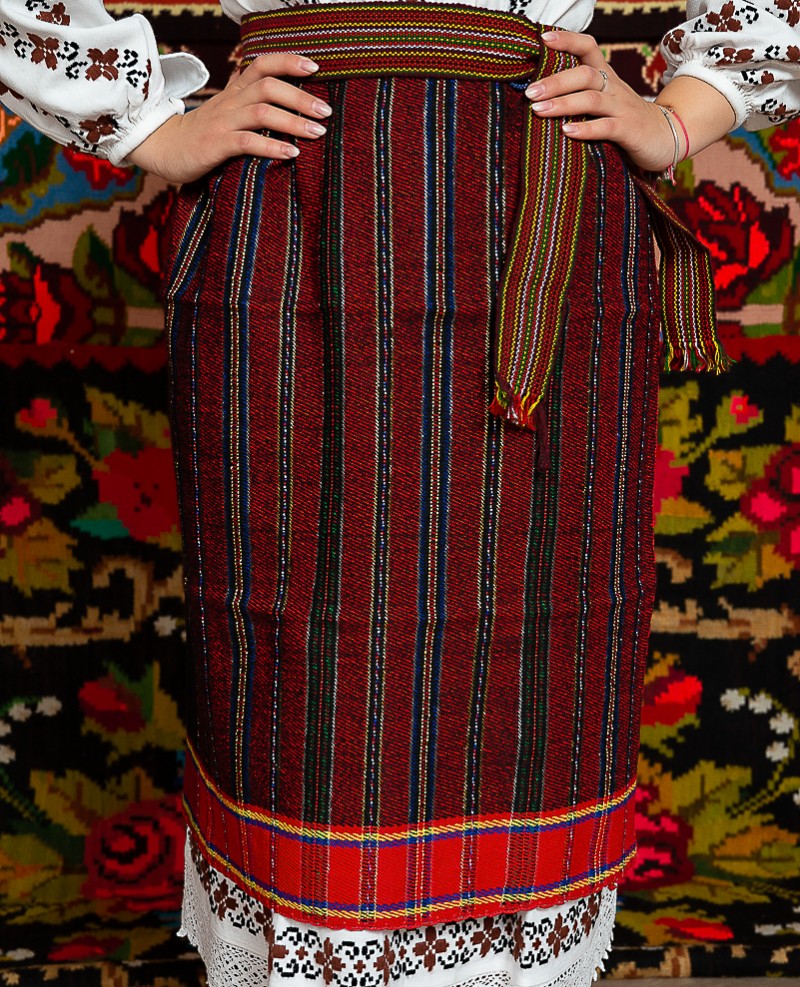 Costum popular femeie – Letitia