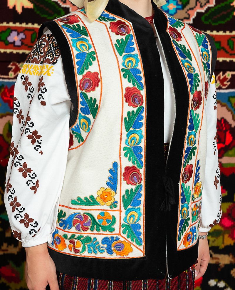 Costum popular femeie  cu ilic – Letitia