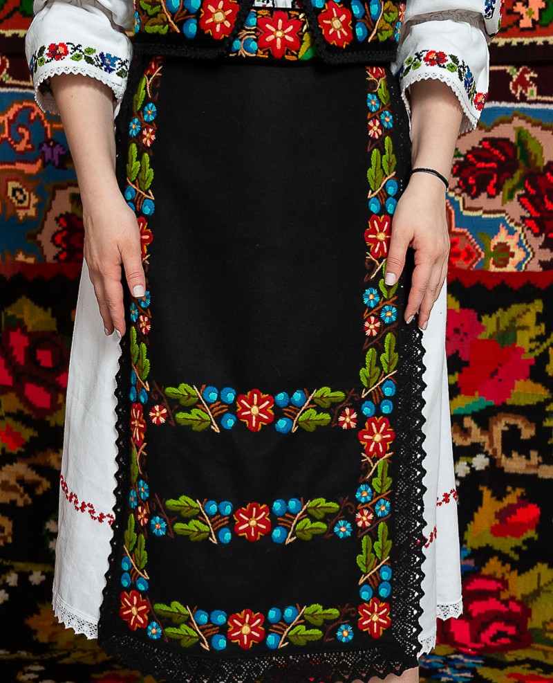 Costum popular femeie - Mirela