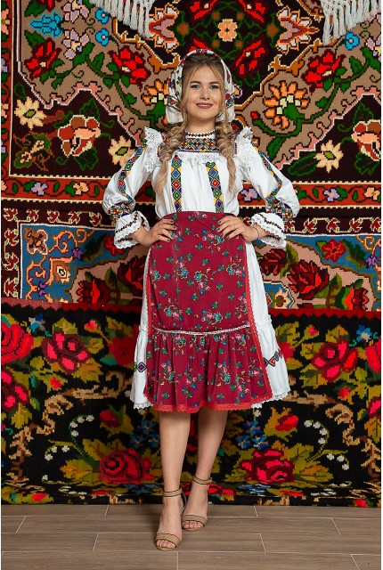 Costum popular femeie - Oas