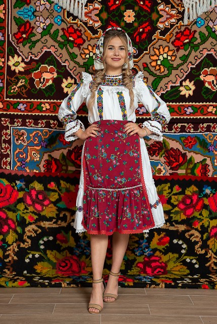 Costum popular femeie - Oas