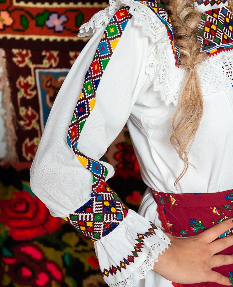 Costum popular femeie - Oas
