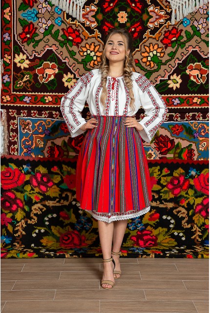 Costum popular femeie Oltenia Olguta