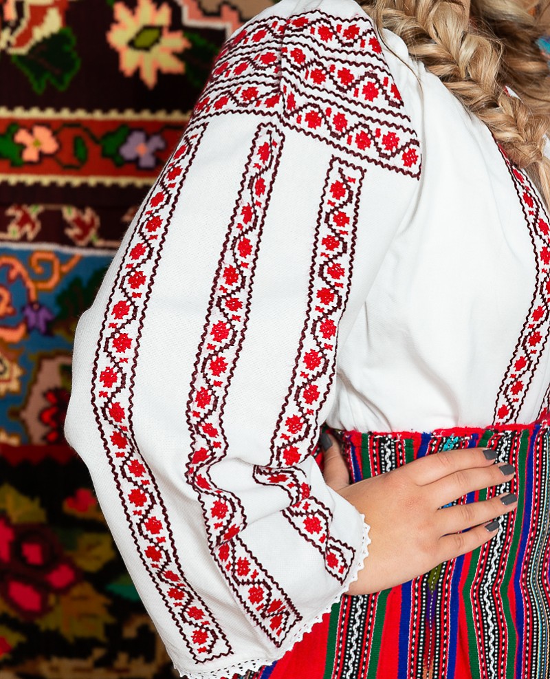 Costum popular femeie Oltenia Olguta