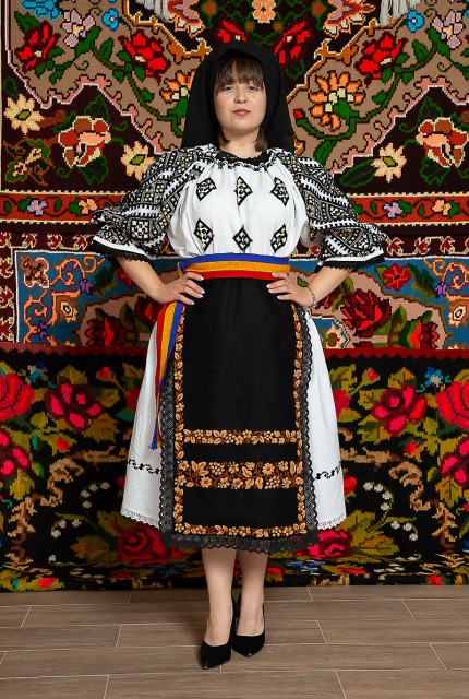 Costum popular femeie – Sofia