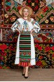 Costum popular femeie - Salauta cu margele