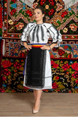 Costum popular femeie Sibiu - Lucretia 2
