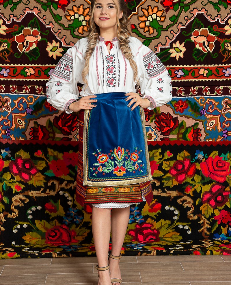 Costum popular femeie Ucraina/Siret - Marta