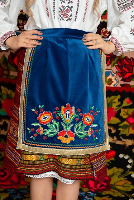 Costum popular femeie Ucraina/Siret - Marta
