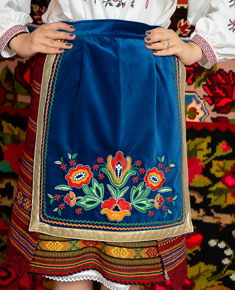 Costum popular femeie Ucraina/Siret - Marta