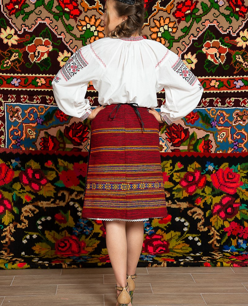 Costum popular femeie Ucraina/Siret - Marta