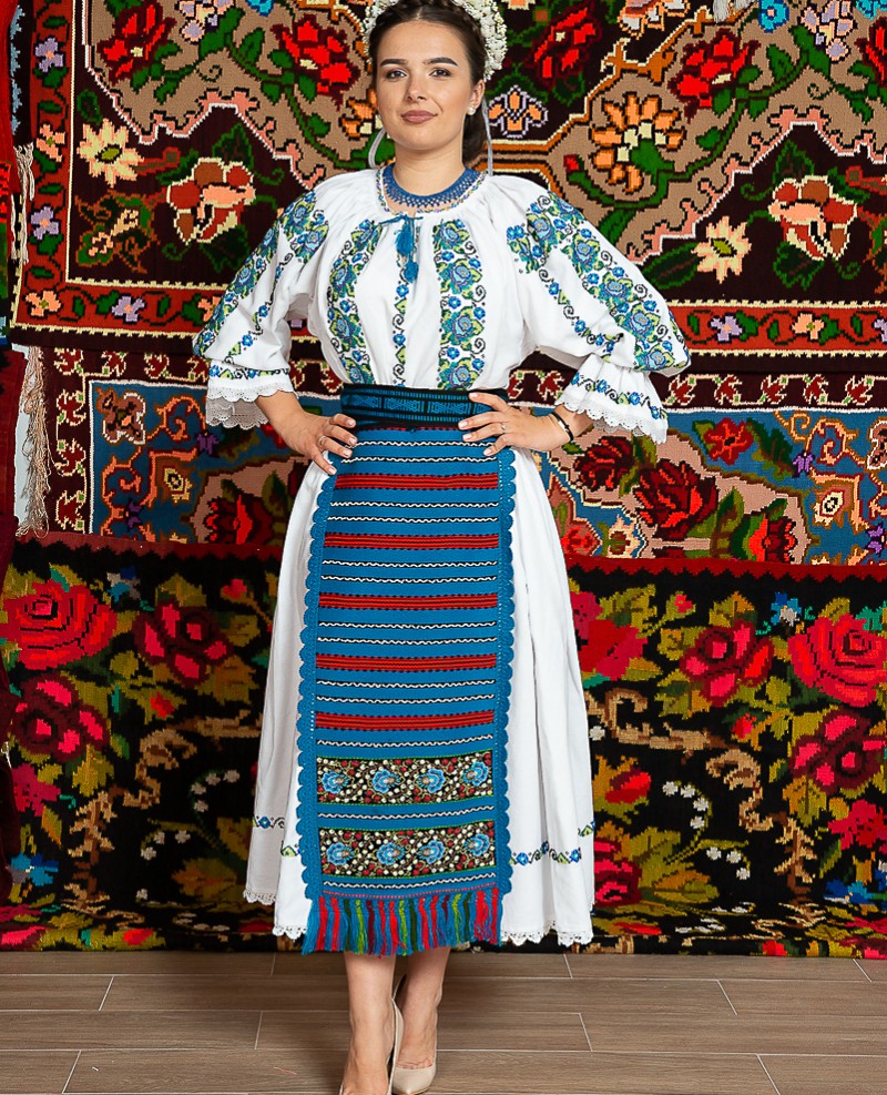 Costum popular femeie - Virginia