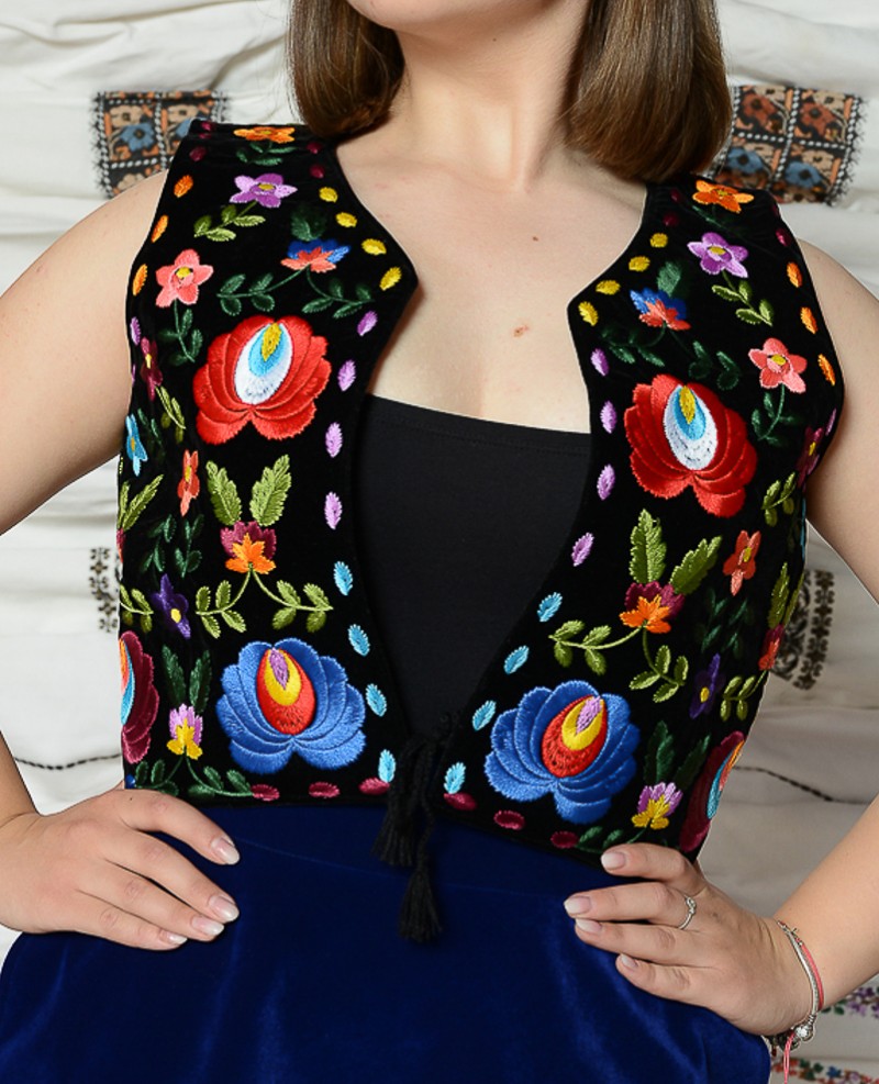 Vesta femeie Biharia