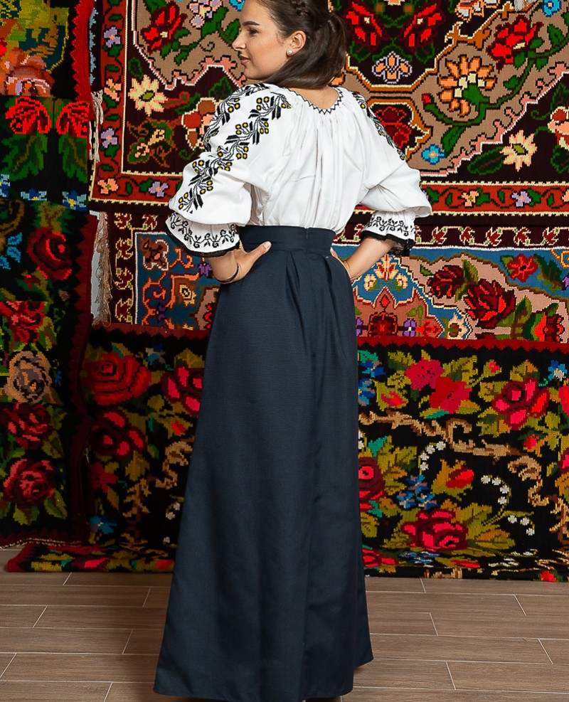 Ie/Camesa cu maneca lunga – Ciresica