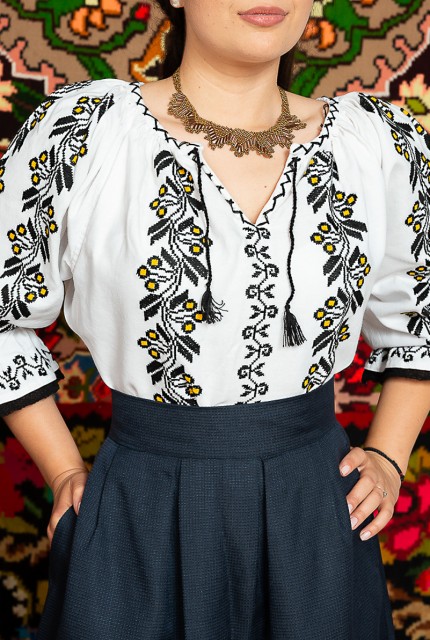 Ie/Camesa cu maneca lunga – Ciresica