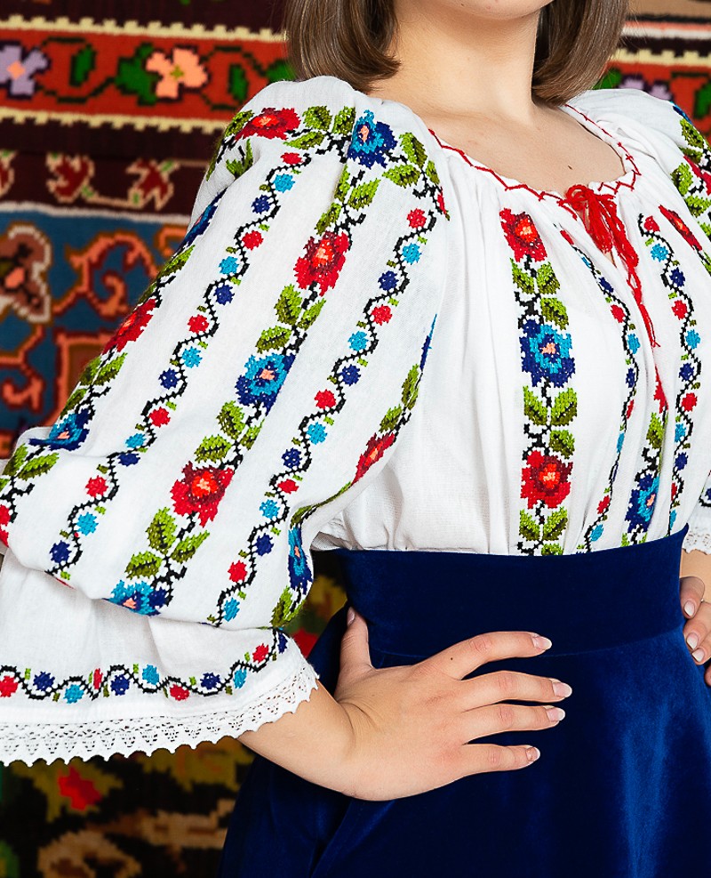 Ie/Camesa cu maneca lunga - Crina