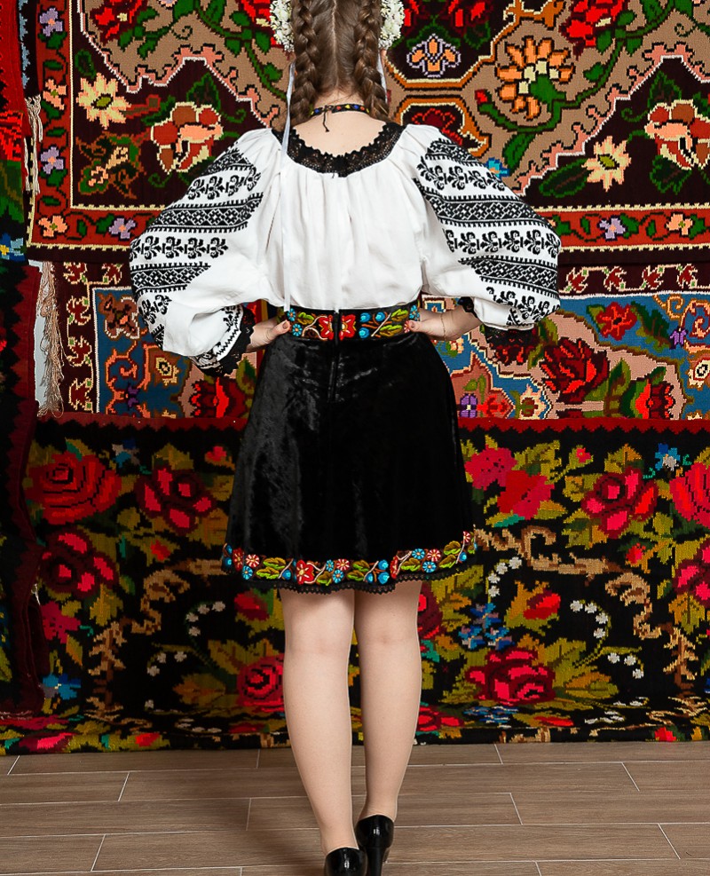 Ie/Camesa cu maneca lunga - Dana